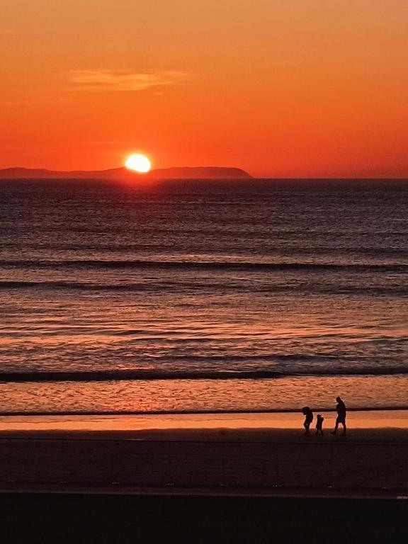 6 Golf Terrace - Portrush By The Sea Apartment Luaran gambar