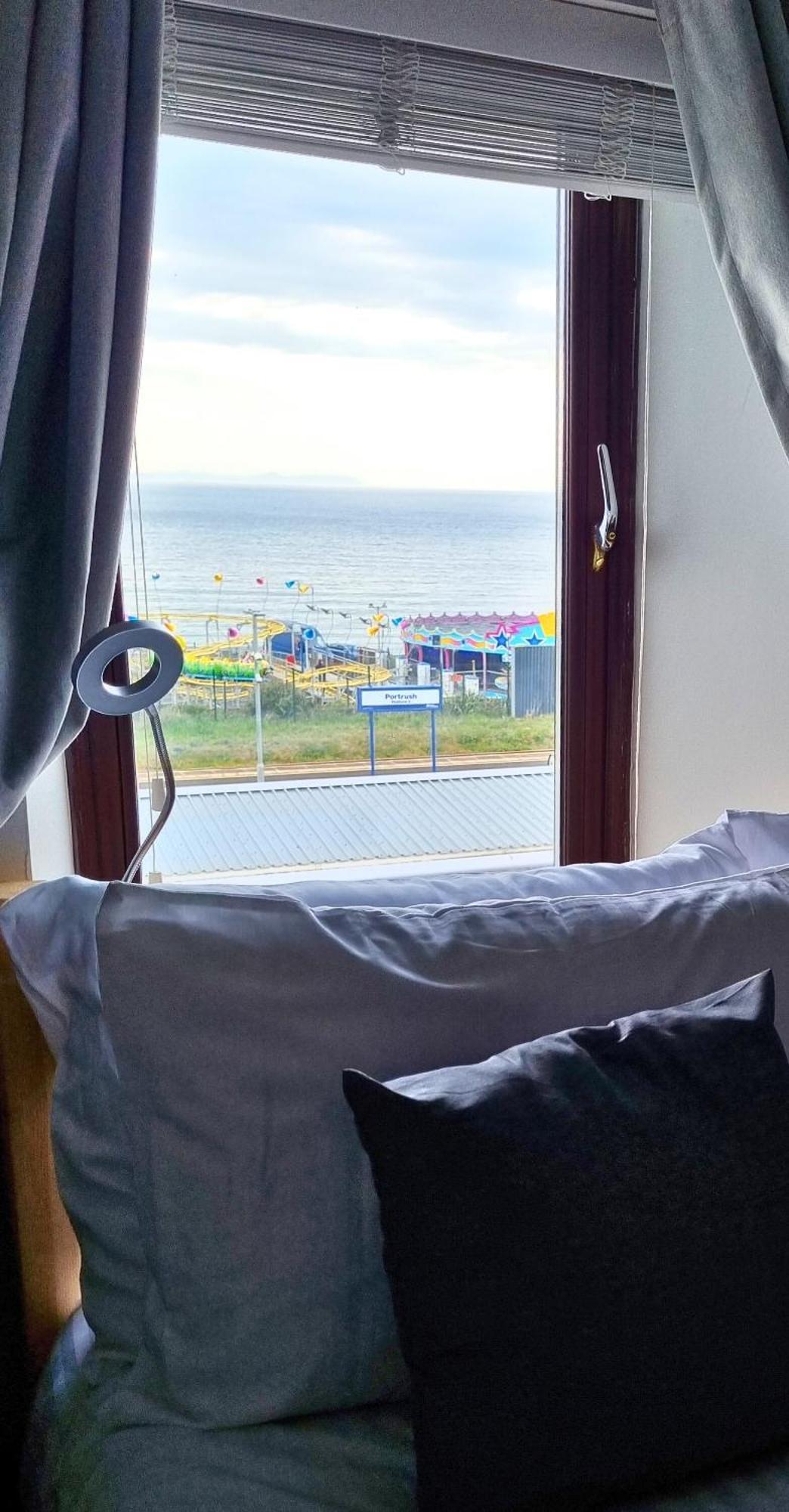 6 Golf Terrace - Portrush By The Sea Apartment Luaran gambar